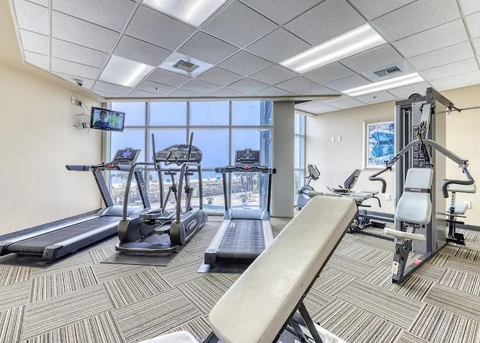 Oceanfront With Pools Hot Tub Tennis & Gym - Easy Access Holiday home Pensacola